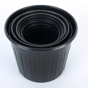 Pot de plante en plastique noir épaissi, durable, moderne et écologique, pour usage intérieur (sol) et en centre commercial - Product Image 6