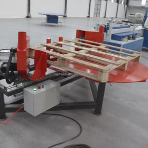 NEWEEK Sem-auto Double Table d'angle Type Angle droit Palette de <span class=keywords><strong>bois</strong></span> <span class=keywords><strong>Coin</strong></span> Rounder Chanfrein Coupe Machine - Product Image 3