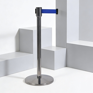 Dissuasore Professionale per il Controllo della Folla con Palo Compatto da 51mm e Base Stabile in Ghisa - Product Image 1