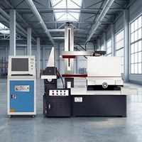 Machine de découpe à fil CNC DK7763 robuste, équipement d'érosion électrique rigide pour le travail de gros moules et d'objets épais
