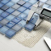 Mosaïque en verre givré pour piscine, tuiles en maille bleues, feuille de mosaïque décorative autocollante pour piscine, salle de bain, villa