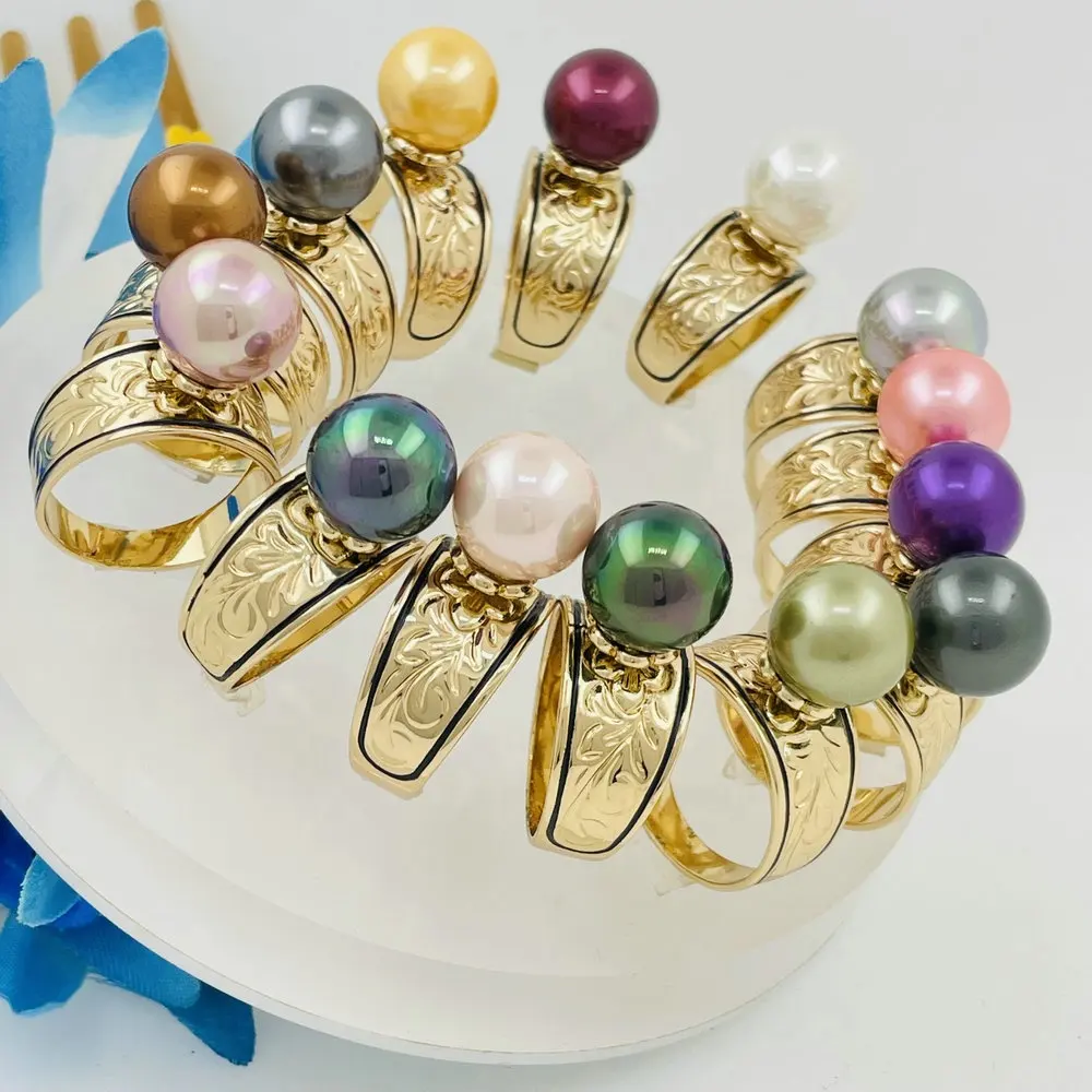 Jx113 anel de pérola 15 cores 6 tamanhos, todos prontos para enviar anel de 12mm de largura, com 12mm, pérolas de concha, anel de plumeria havaiana, jóias cromadas