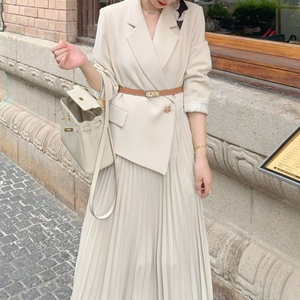 ชุดกระโปรงจีบมาใหม่สำหรับฤดูใบไม้ร่วง/ฤดูหนาวของผู้หญิง - Product Image 1