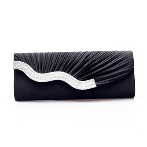 Vente directe d'usine, sacs à main élégants et stylés pour femmes, sacs à main carrés simples en polyester avec chaîne, pochettes de soirée pour femmes - Product Image 1