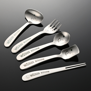 Khuôn mặt cười mô hình muỗng xiên xử lý Chà nhám <span class=keywords><strong>B</strong></span>ộ đồ ăn dễ thương trẻ em thép không gỉ <span class=keywords><strong>B</strong></span>ộ đồ ăn muỗng nĩa 1008031 - Product Image 2