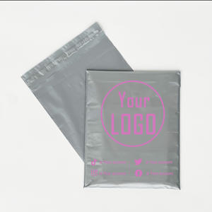 Emballage de vêtements en polyéthylène gris écologique, sacs d'expédition 10*14, compostables, biodégradables, pour vêtements - Product Image 1