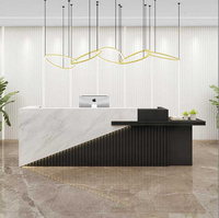 Table de réception de bureau en bois au design moderne et luxueux, comptoir de réception de salon de beauté en marbre