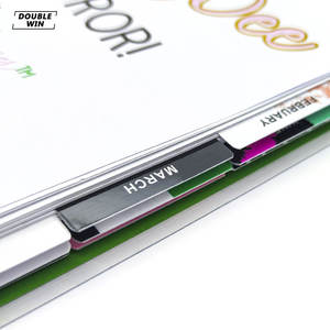 Impresión personalizada 2026 2027 lámina de oro Pretty Girl <span class=keywords><strong>planificador</strong></span> encuadernado en disco con páginas de pestañas - Product Image 4