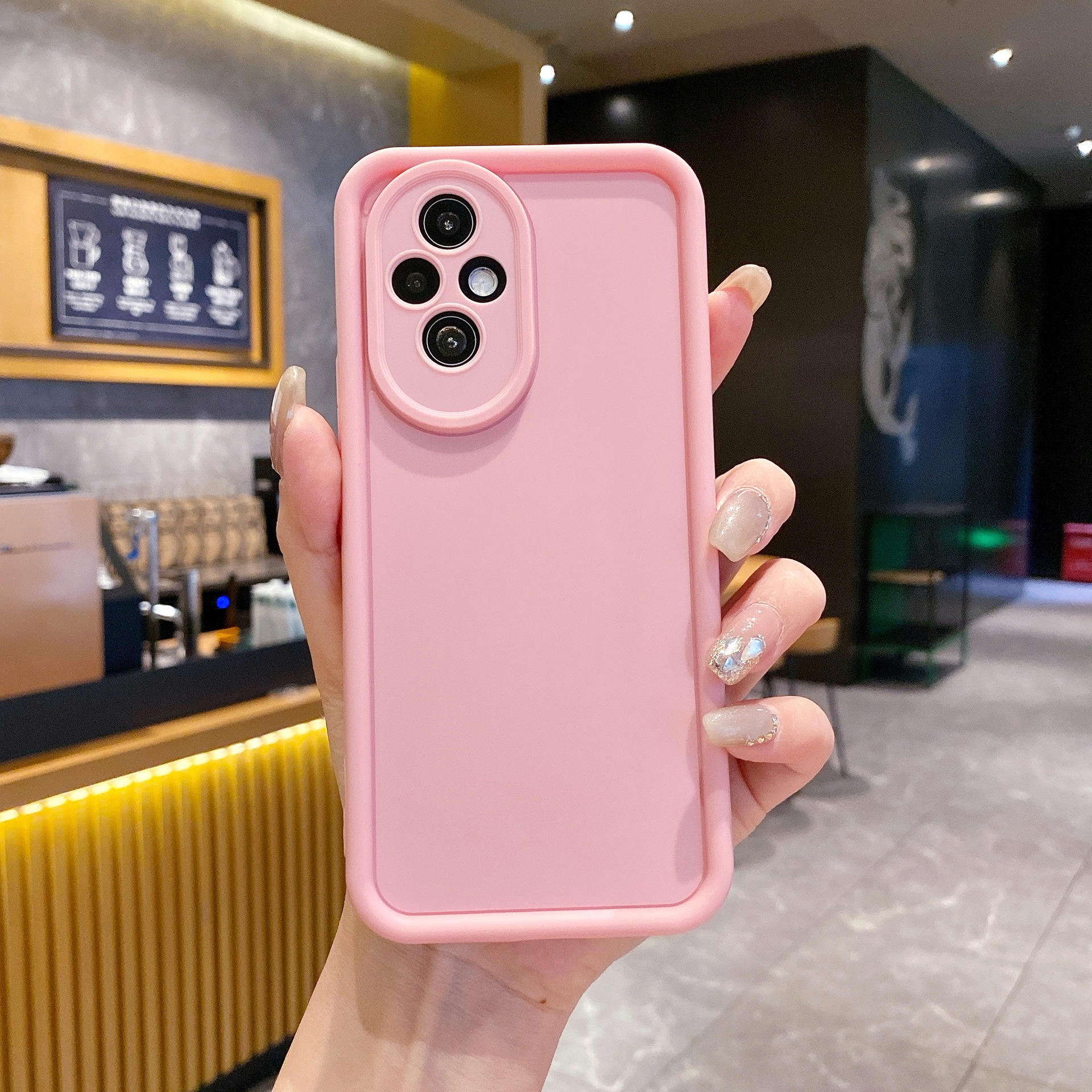 สีชมพูอ่อน