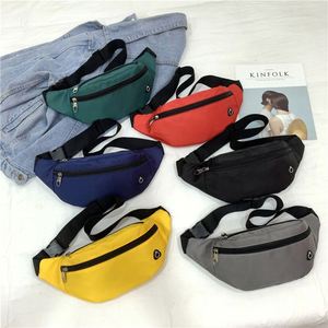 Sac banane bandoulière personnalisé avec sangle réglable pour hommes et femmes - Sac de taille idéal pour les voyages, la course à pied et la randonnée - Product Image 3