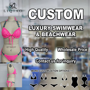 Fabricante de Moda Praia: Conjunto de Biquíni Rosa Personalizado com Corrente de Metal, Duas Peças, Poliéster/Nylon, Moda Praia Feminina em Tamanhos Grandes - Product Image 1