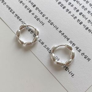 Pendientes de Aro Pequeños de Plata de Ley Dylam, Pendientes de Aro Redondos Hipoalergénicos para Mujer - Product Image 5