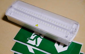 Thượng Hải nhà máy bán hàng trực tiếp trong nhà ip30 dẫn vách ngăn thoát có thể sạc lại Exit dấu hiệu ánh sáng khẩn cấp - Product Image 3