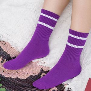 Calcetines Deportivos de Algodón Peinado con Franja Sólida para Mujer, Logotipo Personalizado, Calcetines de Tubo Atléticos - Product Image 5