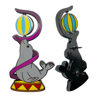 Épingle en métal 3D personnalisée Cadeau heureux avec logo personnalisé Insignes de revers en émail dur doux de dessin animé sur le thème de la croix
