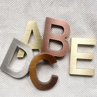 Lettres 3D en acier inoxydable brossé, logo mural auto-adhésif, fabrication de lettres en métal solide antique personnalisées