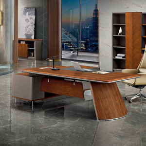 Escritorio Ejecutivo en Forma de L de Diseño Moderno y Lujoso de Madera GENOVA, Escritorio Extensible para CEO/Jefe/Gerente de MDF, Precio con Descuento - Product Image 1