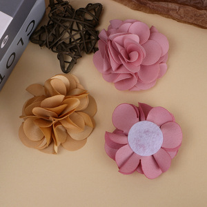 Flor de camelia hecha a mano en chifón de 5 cm para bricolaje, accesorios para el cabello, ropa y zapatos - Product Image 4