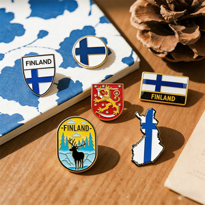 Pins de Solapa con la Bandera Nacional de Finlandia, Insignias Cruzadas de Esmalte Duro y Suave al por Mayor, Recuerdo Turístico Nórdico Escandinavo, Imán Personalizado - Product Image 4