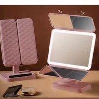 Miroir de maquillage LED avec design rotatif, interrupteur tactile, cadre en plastique, style minimaliste, utilisation domestique, forme rectangulaire