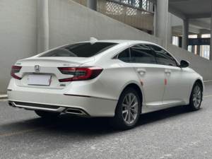 <span class=keywords><strong>Honda</strong></span> Accord 1,5 T Automático <span class=keywords><strong>SUV</strong></span> 4 Puertas 5 Asientos de Cuero Dirección Izquierda Vehículos de Segunda Mano Coches Baratos A LA Venta al Mejor <span class=keywords><strong>Precio</strong></span> - Product Image 3