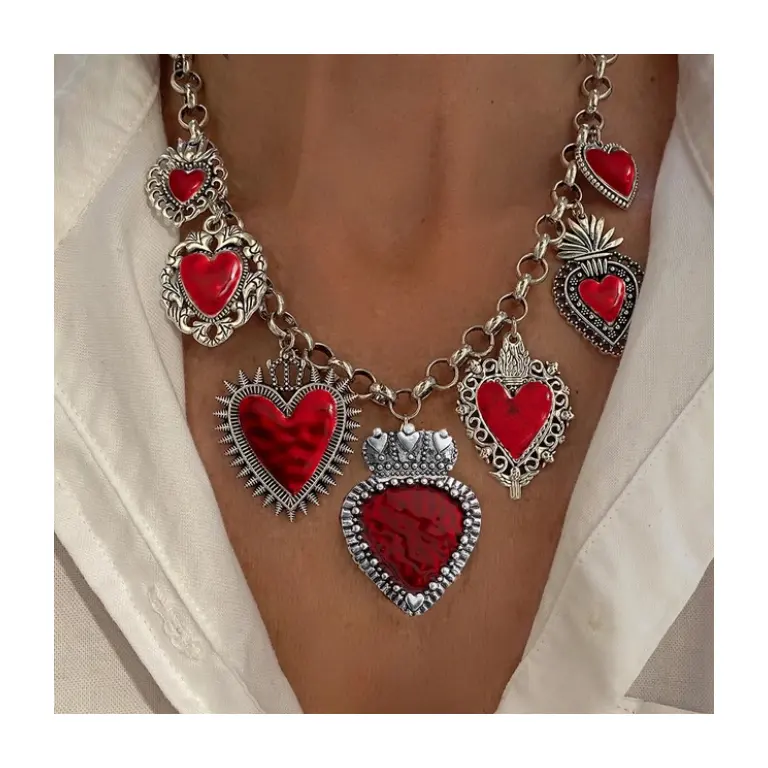 2024 Valentinstag Mode 18K Plattiert Kupfer hochwertig Herz Anhänger Halskette Hochzeit Verlobung für Männer Frauen Paar Geschenk