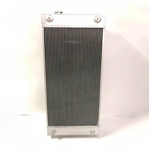 Pièces d'excavatrice SH210-5 CX210B : Réservoir d'eau LN002890, Radiateur LN001790, LN002890 - Product Image 2