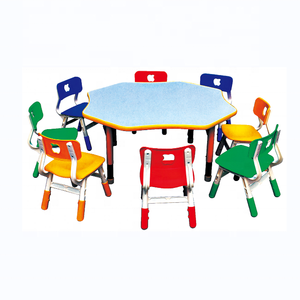 Meubles de garderie modernes et durables de haute qualité pour enfants ensemble de bureau et de chaises en plastique - Product Image 4