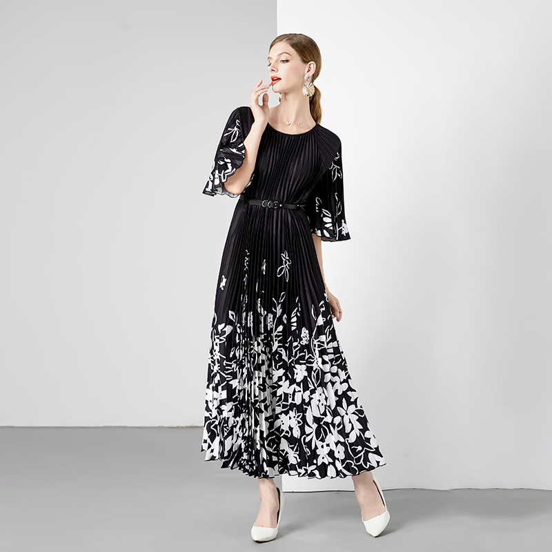 Floral Print Chiffon Dress Natural Waistline Bohemian Women 2024 New  Pleated Design Loose Lace Casual Elegant Knee-Length Dress| Alibaba.com