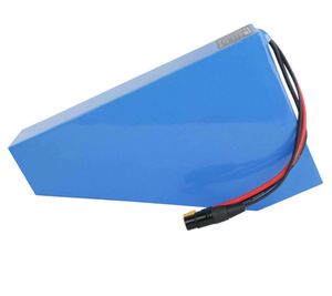 แบตเตอรี่ลิเธียมแบบกำหนดเอง 36V 48V 52V 60V 72V รูปทรงสามเหลี่ยมและสี่เหลี่ยมผืนผ้าสำหรับจักรยานไฟฟ้า พร้อมปลั๊กเชื่อมต่อสำหรับระบบป้องกัน BMS - Product Image 1