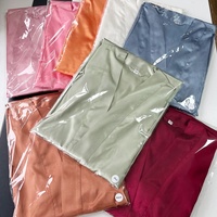 Robe de chambre kimono en satin de soie mat pour femme, couleur unie, avec volants, idéale pour mariée, demoiselle d'honneur ou tenue de matin douce pour les fêtes nuptiales