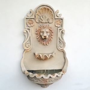 Elektrikli Taşınabilir Dış Mekan Fiberglas Reçine Dekoratif Duvara Asılan Aslan Başlı Bahçe Su Çeşmesi - Product Image 4