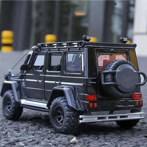 รถโมเดล BRA-BUS G550 4x4 ผลิตจากโลหะ ขนาด 1:24 รถ SUV หรูหราแบบออฟโรด ของสะสม ตกแต่งภายในอย่างละเอียด ขนาด 208 ซม. ขับเคลื่อนด้วยแรงเสียดทาน - Product Image 6