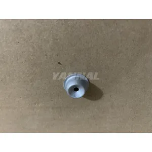 Bouchon d'injection de carburant V3300 pour pièce moteur Kubota