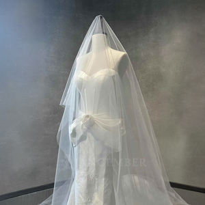 Robe de mariée sirène Jancemebr NT62 moderne et élégante, avec traîne chapelle, en dentelle, ornée de cristaux et de fleurs 3D, sans manches, coupe ajustée - Product Image 3