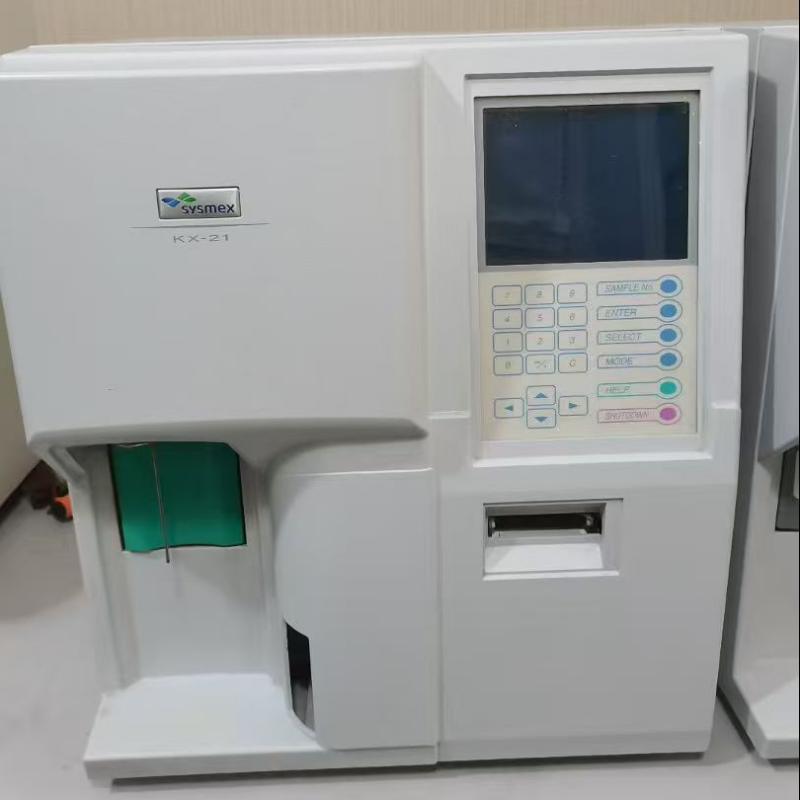 The Laboratory Uses Roche Cobas E411