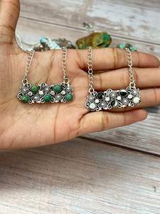 Collier en argent sterling fait main avec turquoise Kingman et buffle blanc pour femmes, bijoux - Product Image 3