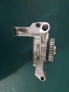 L'usine vente chaude de la <span class=keywords><strong>pompe</strong></span> à <span class=keywords><strong>huile</strong></span> de haute qualité 03L115105B <span class=keywords><strong>pompe</strong></span> à <span class=keywords><strong>huile</strong></span> moteur pour VAG - Product Image 6