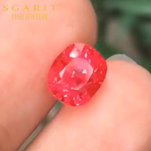 SGARIT Collezione Burma Man Sin, Gemma Rara per Personalizzazione di Gioielli Reali di Lusso, Spinello Jedi Naturale da 1,93 Carati - Product Image 1