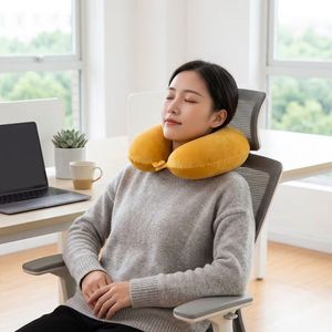 Almohada <span class=keywords><strong>de</strong></span> <span class=keywords><strong>Viaje</strong></span> en Forma <span class=keywords><strong>de</strong></span> U <span class=keywords><strong>de</strong></span> Terciopelo Personalizada con Botón a Presión |   <span class=keywords><strong>Cojín</strong></span> Ergonómico <span class=keywords><strong>para</strong></span> Dormir en Avión, Auto y Oficina, Venta al Por Mayor - Product Image 2
