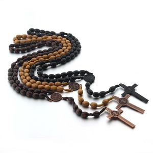 Collar de Rosario de Madera, Cuentas de Madera Talladas con Cruz de <span class=keywords><strong>Jesús</strong></span>, Rosario de Primera Comunión, Recuerdos de Bautizo, Regalos Católicos - Product Image 3