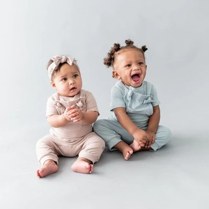 Abbigliamento per Neonati in Bambù Certificato FCS GRS GOTS, Tutina Personalizzabile, <span class=keywords><strong>Salopette</strong></span> Tinta Unita per Bambini - Product Image 6