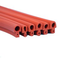 Joint en caoutchouc de silicone résistant aux hautes températures de haute qualité bande d'étanchéité de porte de four avec Service de traitement de coupe personnalisé