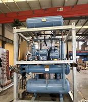 Machine à glace en tubes de 5, 10 et 15 tonnes pour la fabrication de glace cristalline, idéale pour les boissons fraîches, la conservation des fruits de mer et la pêche.
