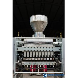 Cabezal Cortador de Anacardos de 10 Cuchillas (Grado Único) Capacidad 350-400 kg/h Totalmente Automático Calidad Premium - Product Image 1