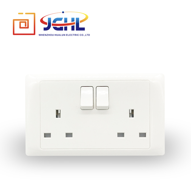 AFRICA NEW STYLE PC DOUBLE UK 13A WALL SOCKET WITH SWITCH