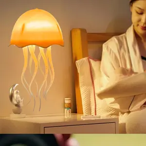 Lampe de nuit en forme de méduse, rechargeable par USB, lampe de table à rotation dynamique, lumière d'ambiance, commande vocale, lampe de nuit pour la décoration de la maison - Product Image 4