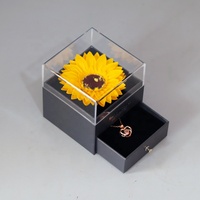 Boîte à bijoux en forme de rose éternelle de Noël, cadeau pour la fête des mères, cadeau pour femme, cadeau pour maman