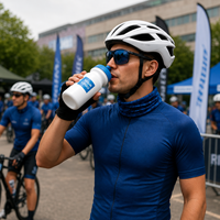 Kit d'événement cycliste personnalisé pour les cyclistes avec protège-col pour bouteille, chaussettes et emballage sponsorisé