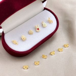 ต่างหูเงินรูปมูสลายเกล็ดหิมะน่ารัก ดีไซน์คริสต์มาสจาก Dylam Ornaments เหมาะสำหรับเทศกาลคริสต์มาส - Product Image 5